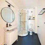 Spacious 4br Near Downtown & Ocean Apartmán