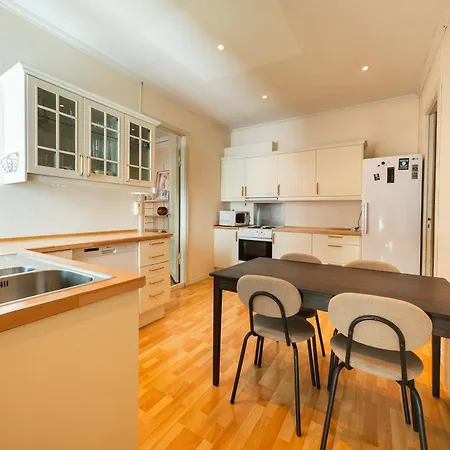 Spacious 4br Near Downtown & Ocean ベルゲン